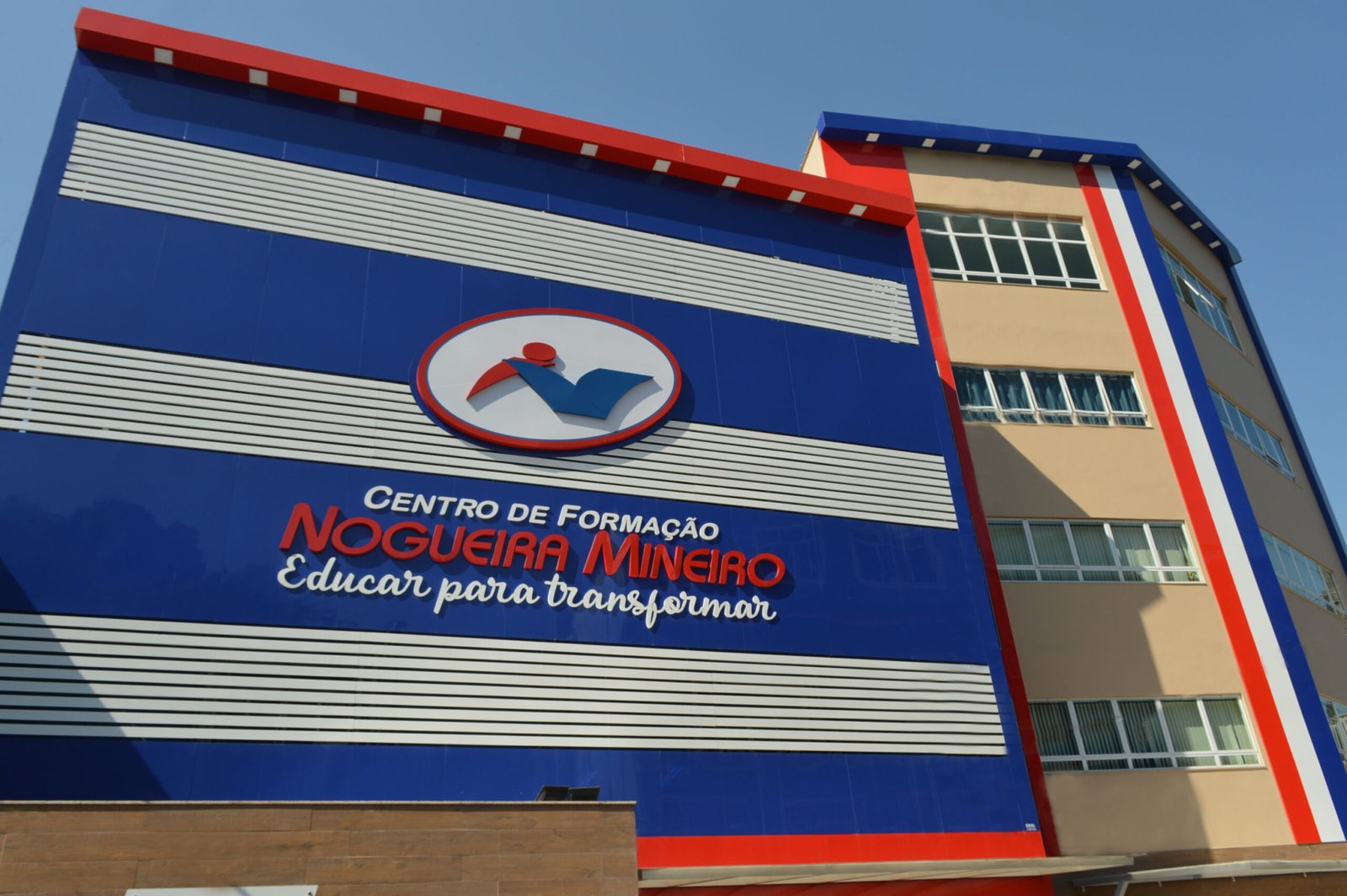 Leia mais sobre o artigo Post 2